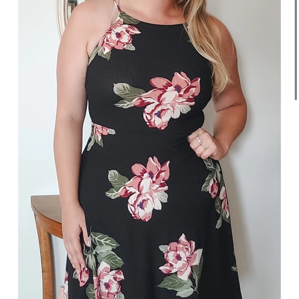 LUSH High Neck A-line dress